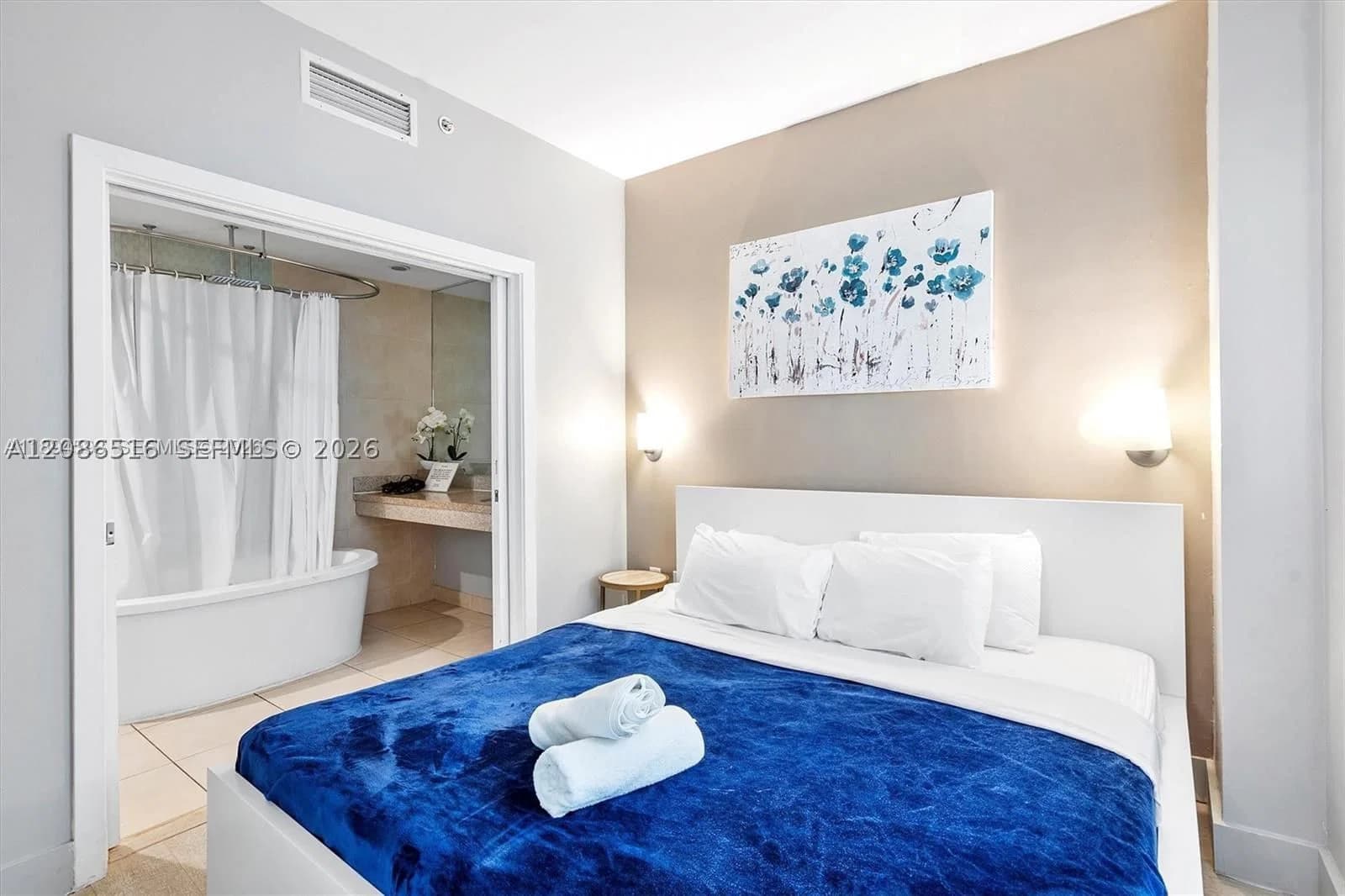 1+1 Condo — 1036 Ocean Dr #B205, Miami Beach, FL 33139
