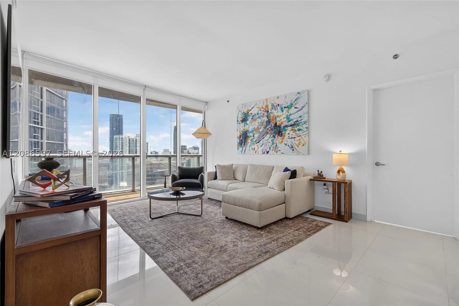 2+1 Condo — 475 Brickell Ave #4613, Miami, FL 33131