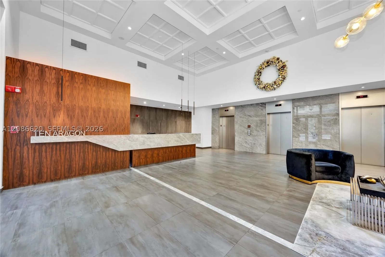 2+1 Condo — 10 Aragon Ave #810, Coral Gables, FL 33134