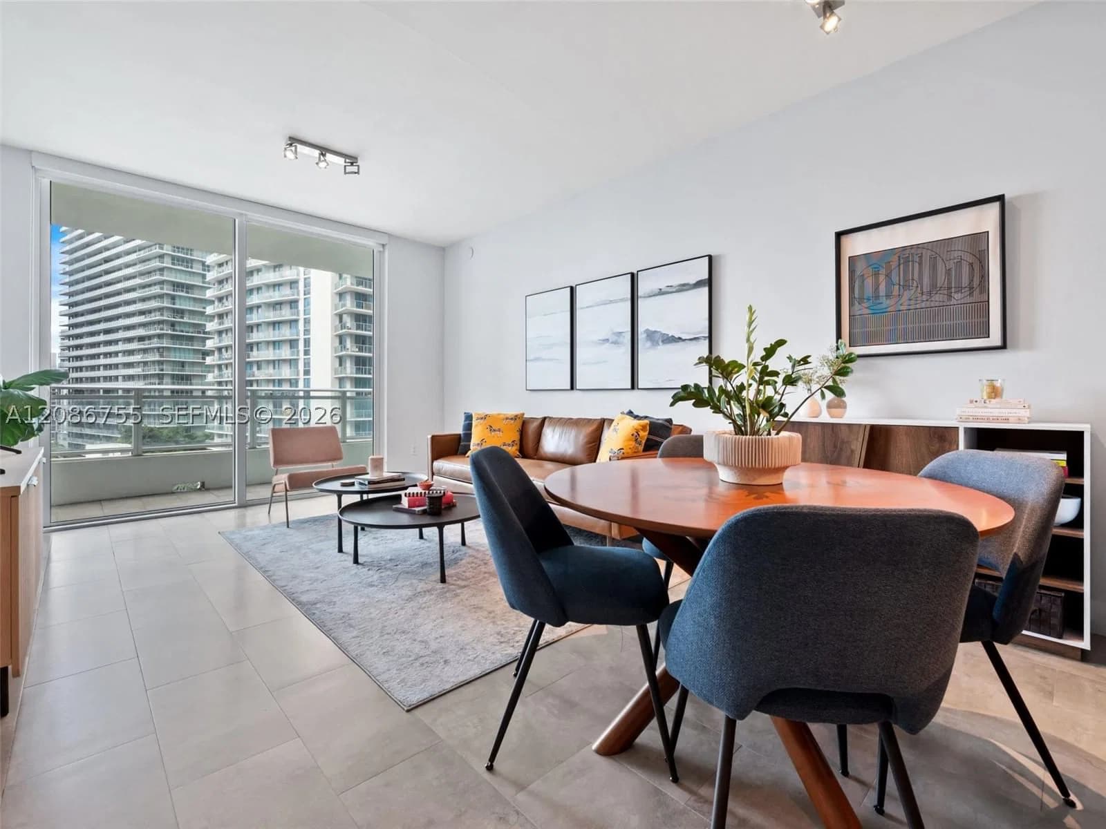1+1 Condo — 1080 Brickell Ave #1403, Miami, FL 33131