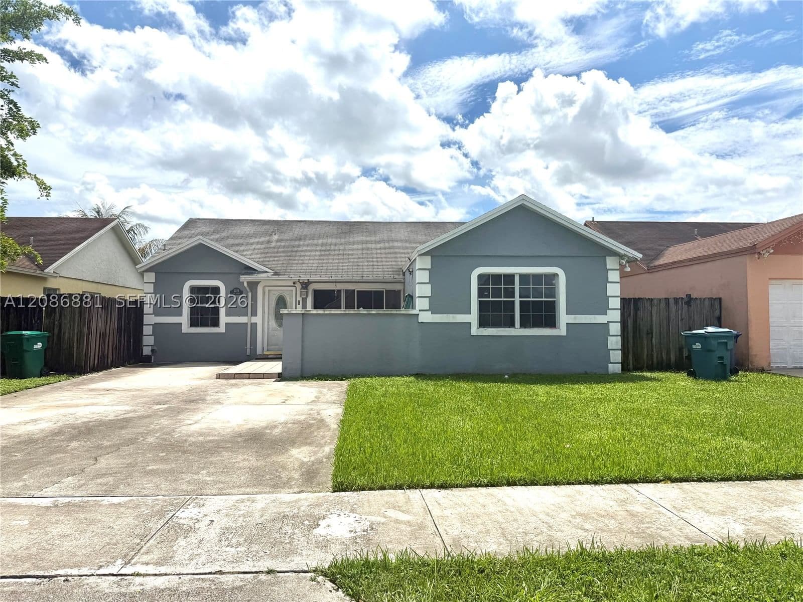 4+1 Müstakil ev — 3226 203rd St, Miami Gardens, FL 33056