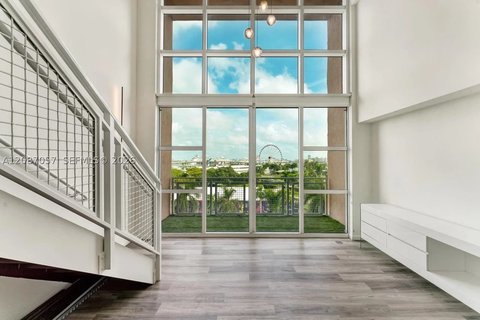 1+1 Condo — 253 2nd St #630, Miami, FL 33132
