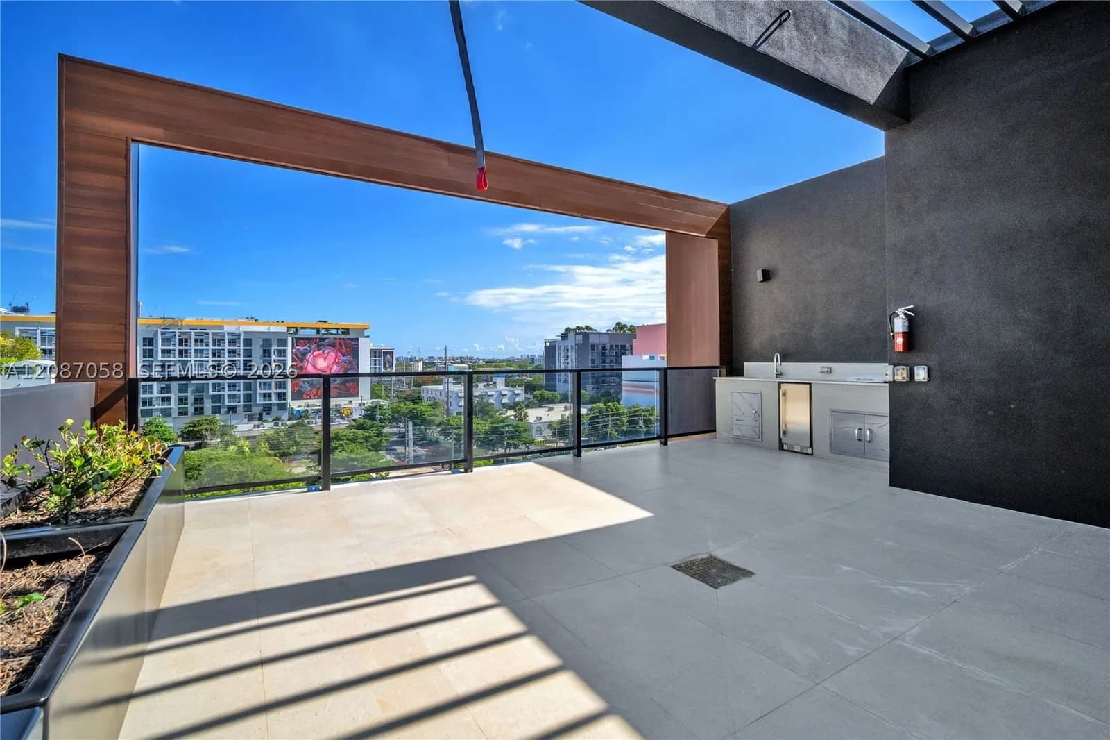 3+1 Condo — 91 27th St #502, Miami, FL 33127