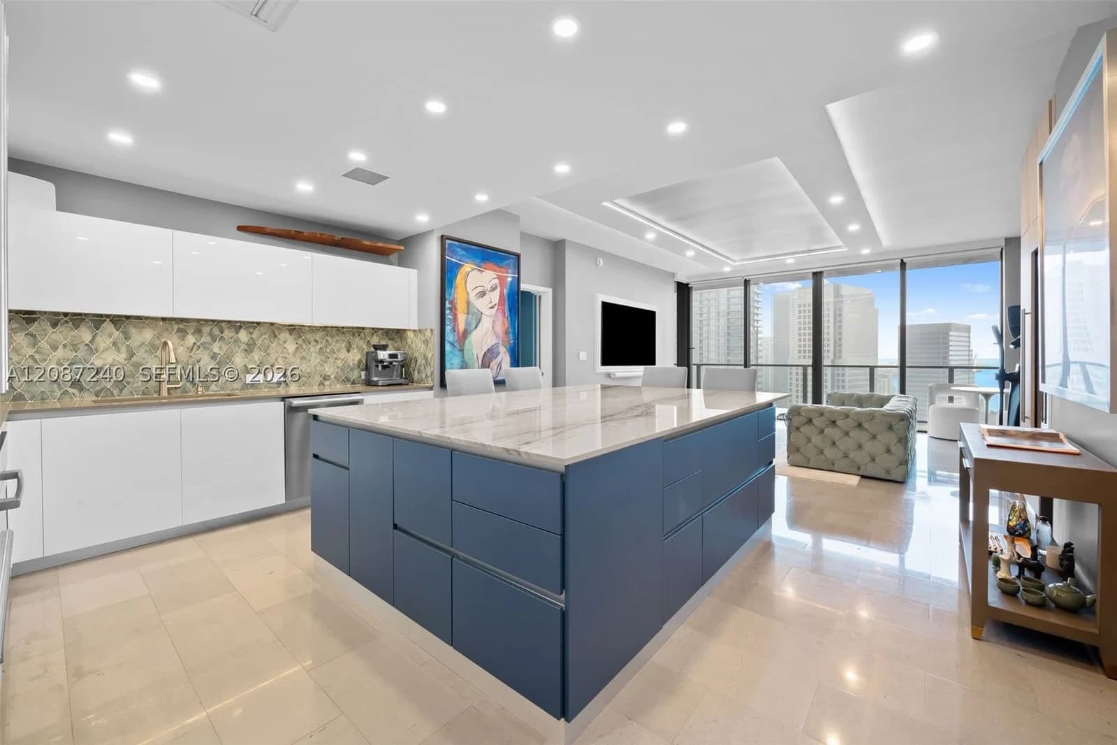 1+1 Condo — 88 7th St #3107, Miami, FL 33130