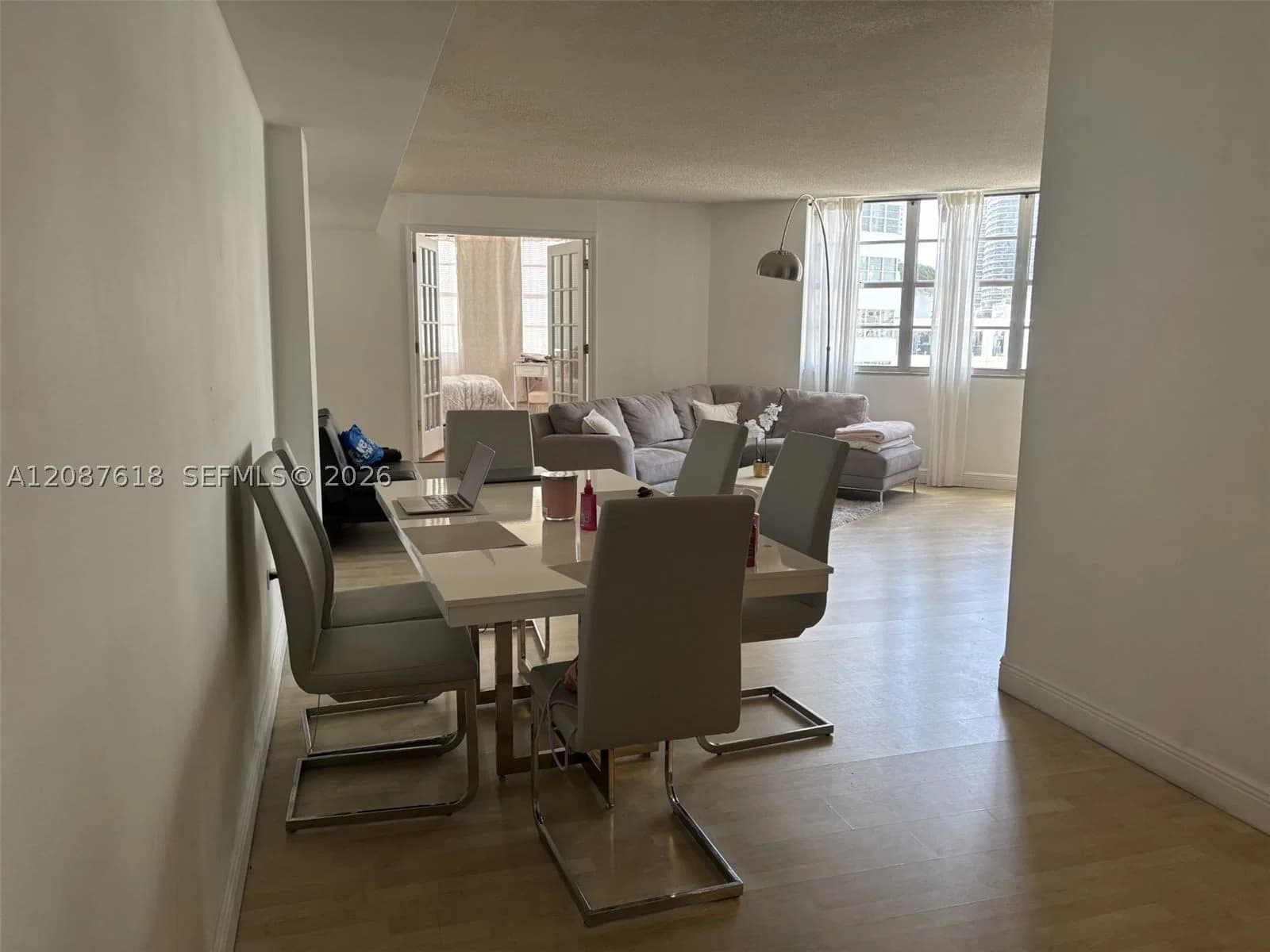 2-bedroom Condo — 801 Brickell Bay Dr #964, Miami, FL 33131
