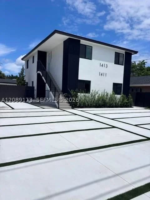 3+1 Mülk — 1411 40th St #1, Miami, FL 33142