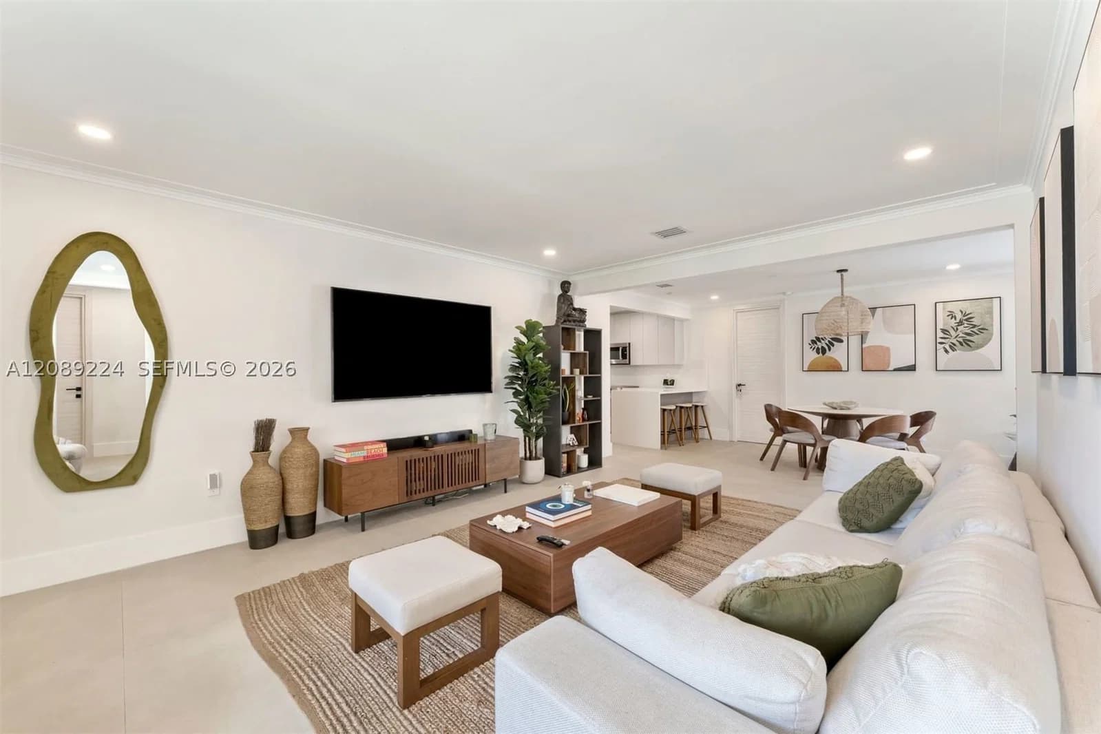 3+1 Müstakil ev — 45 Palermo Ave, Coral Gables, FL 33134