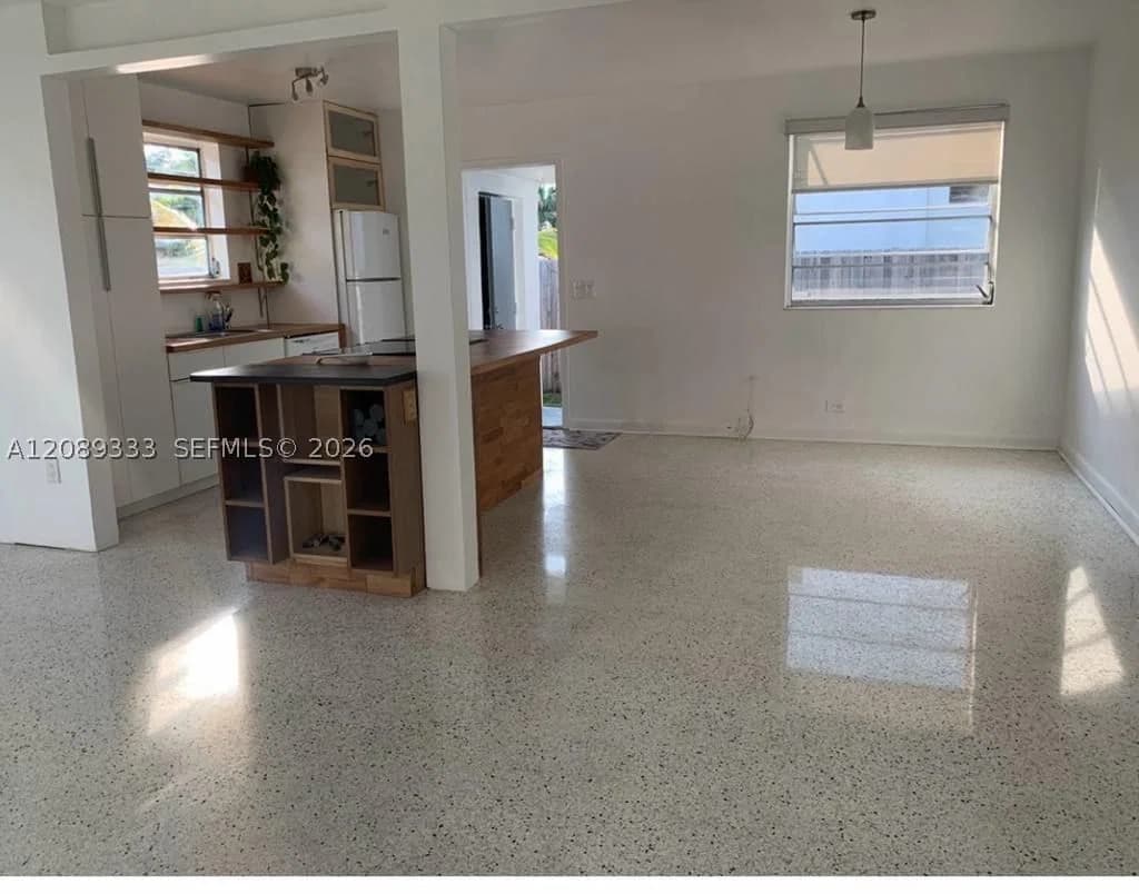 2-bedroom Single-Family Home — 3339 Frow Ave #1, Miami, FL 33133