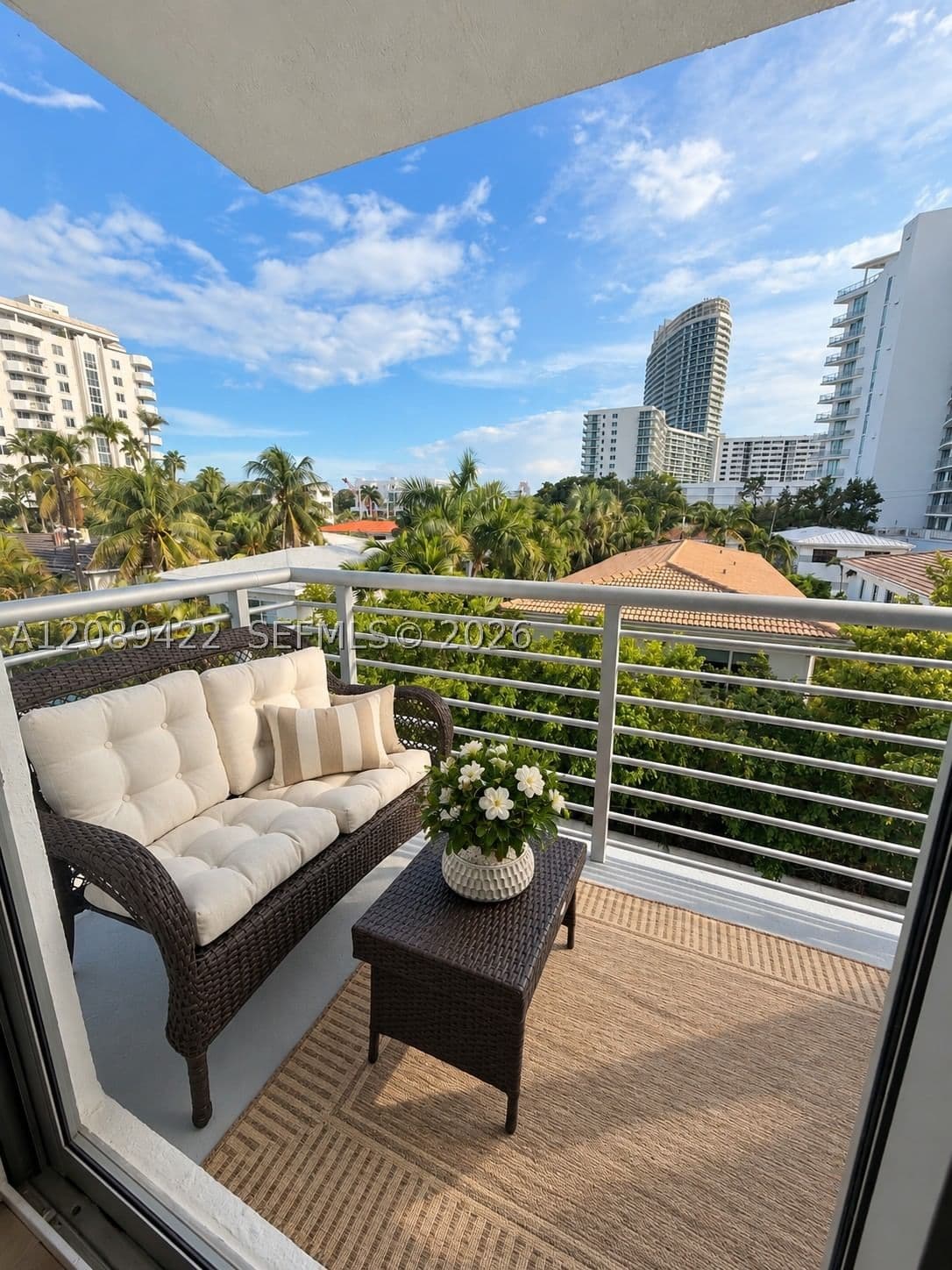 2-bedroom Condo — 1450 Lincoln Rd #406, Miami Beach, FL 33139