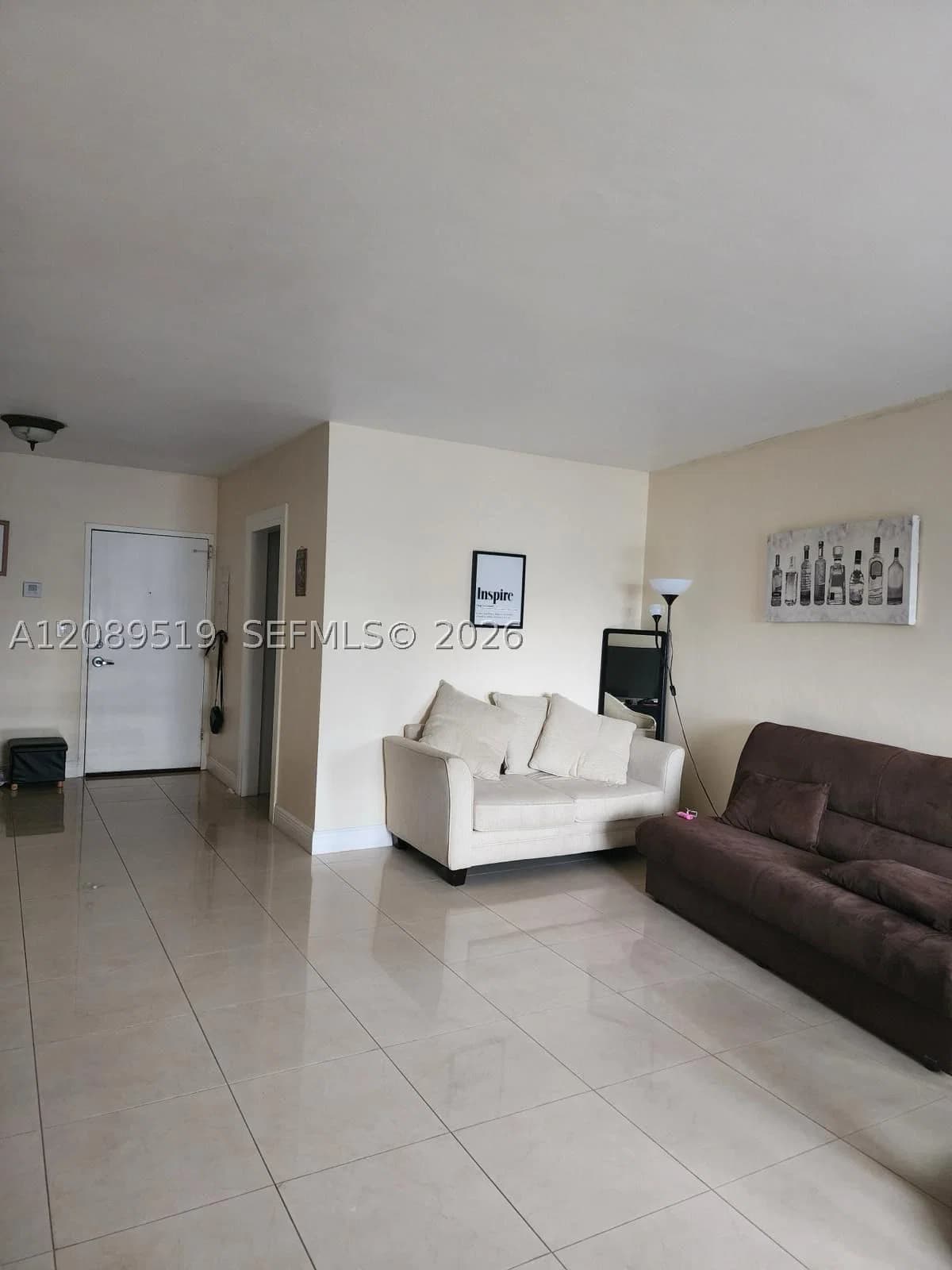 1+1 Condo — 7441 Wayne Ave #3O, Miami Beach, FL 33141