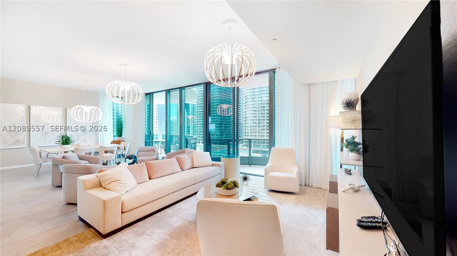 4-bedroom Condo — 1000 Brickell Plaza #1812, Miami, FL 33131