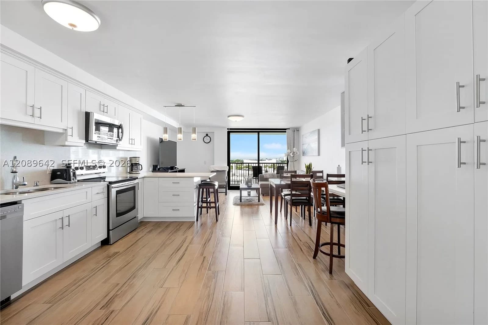 Tower 1800 Condo, Miami Beach