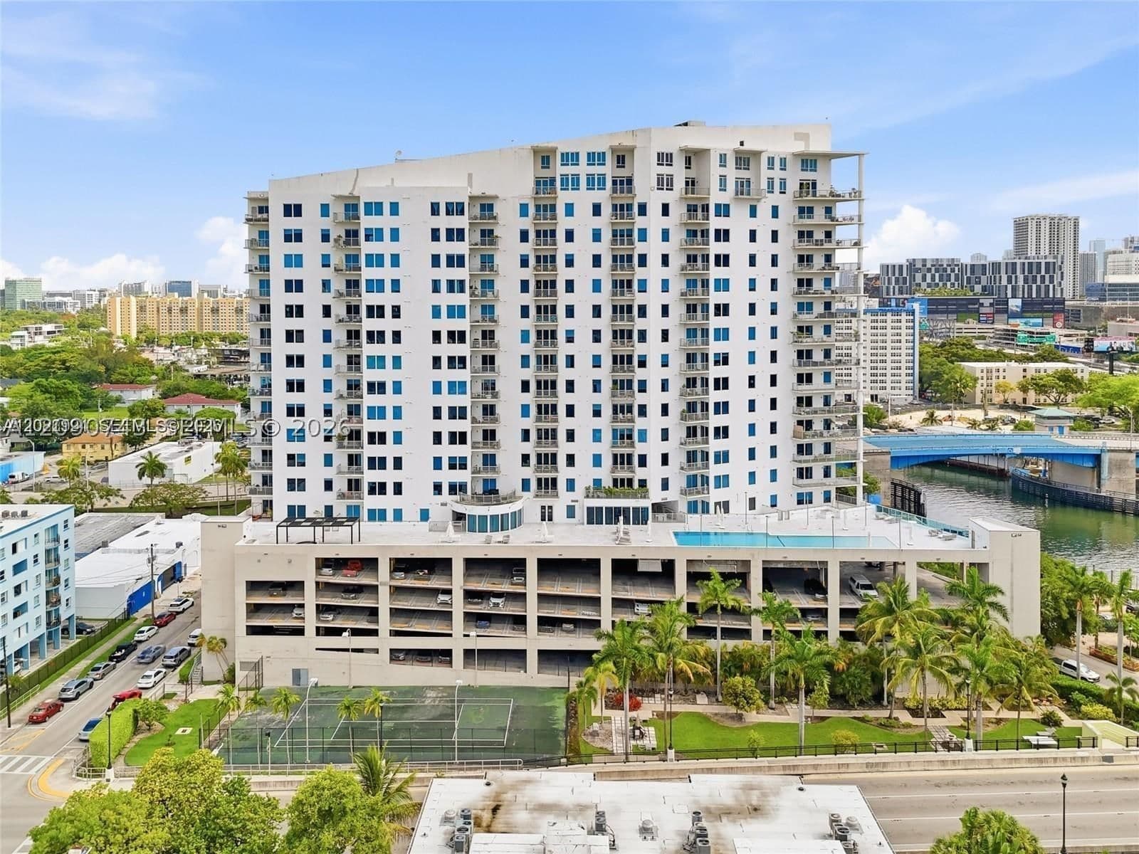 2-bedroom Condo — 10 South River Dr #1703, Miami, FL 33130