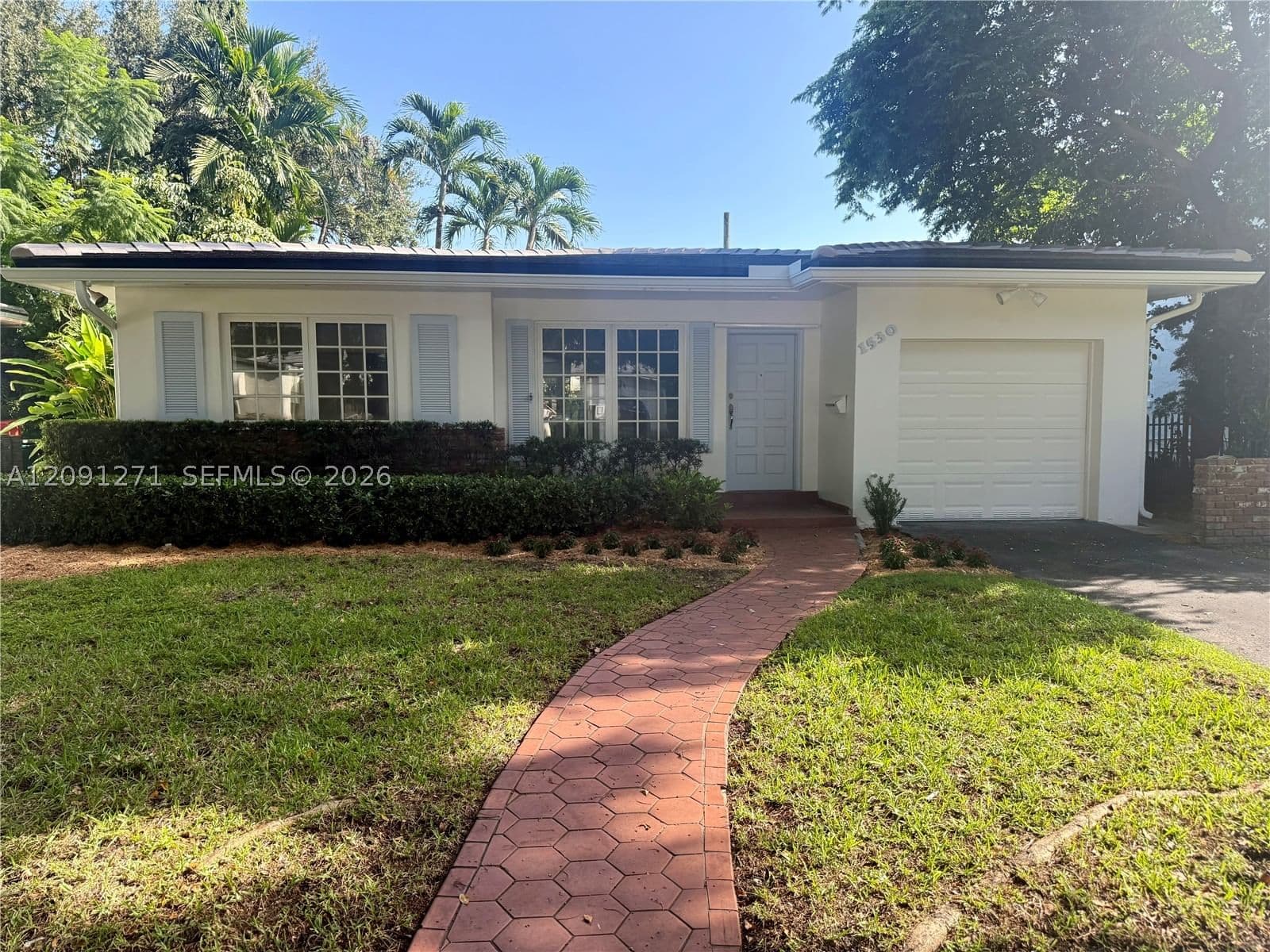 3-bedroom Single-Family Home — 1530 Catalonia Ave, Coral Gables, FL 33134