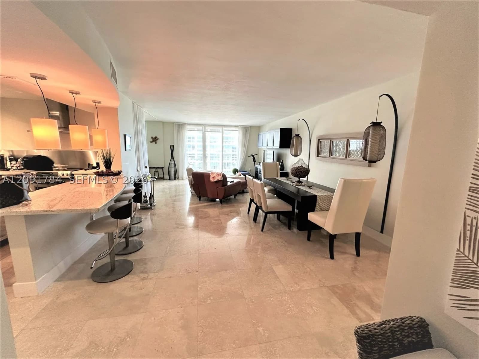 1-bedroom Condo — 5825 Collins Ave #14E, Miami Beach, FL 33140