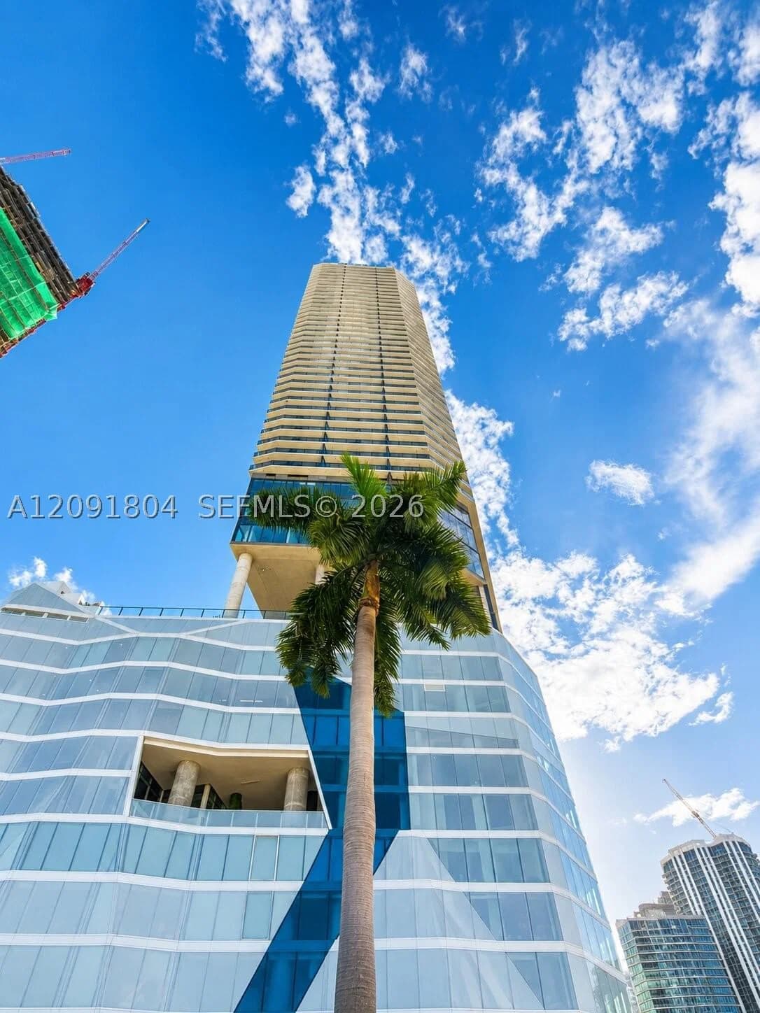 3-bedroom Condo — 398 5th St #3218, Miami, FL 33132