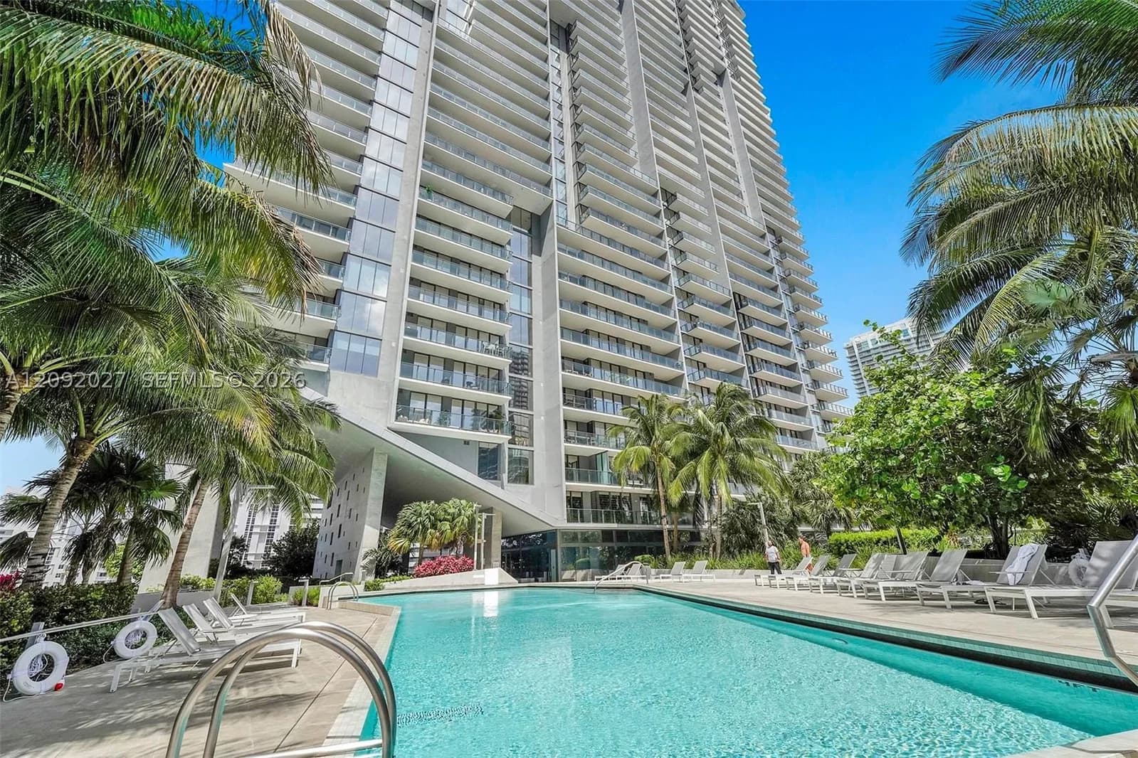 RISE CONDO, Brickell