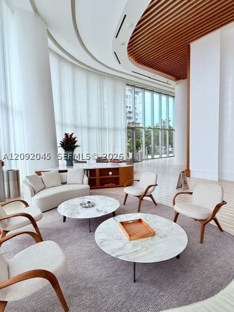 Una Residences, Brickell