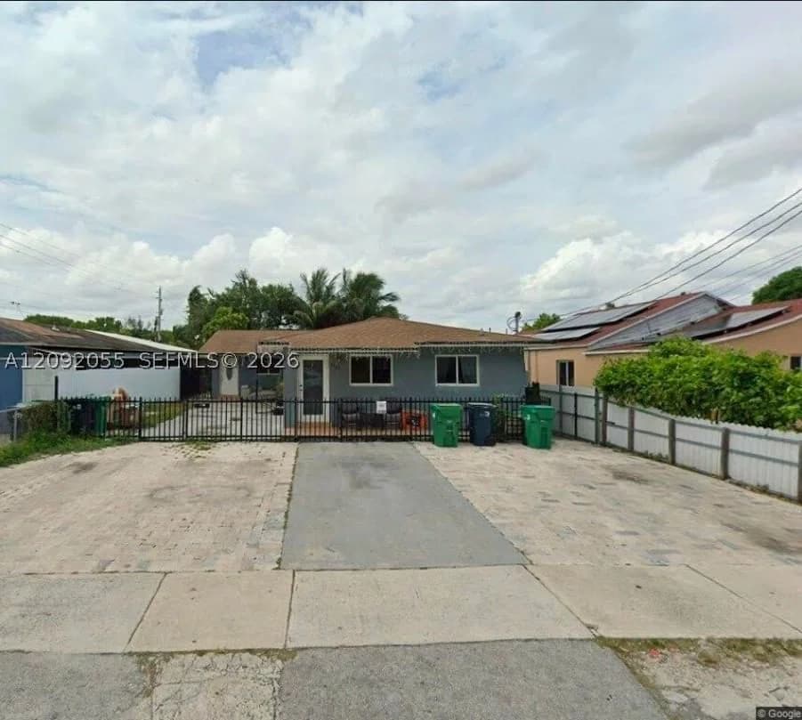 Duplex — Miami, FL 33142