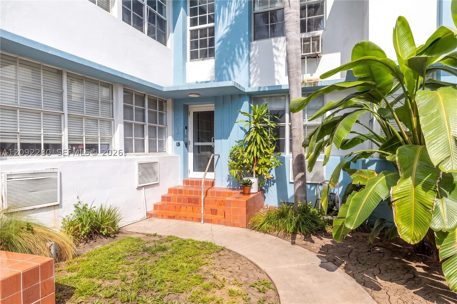 1-bedroom Condo — 1005 Meridian Ave #8, Miami Beach, FL 33139
