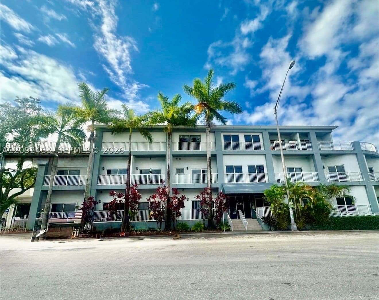 1-bedroom Condo — 2734 Bird Ave #108, Miami, FL 33133