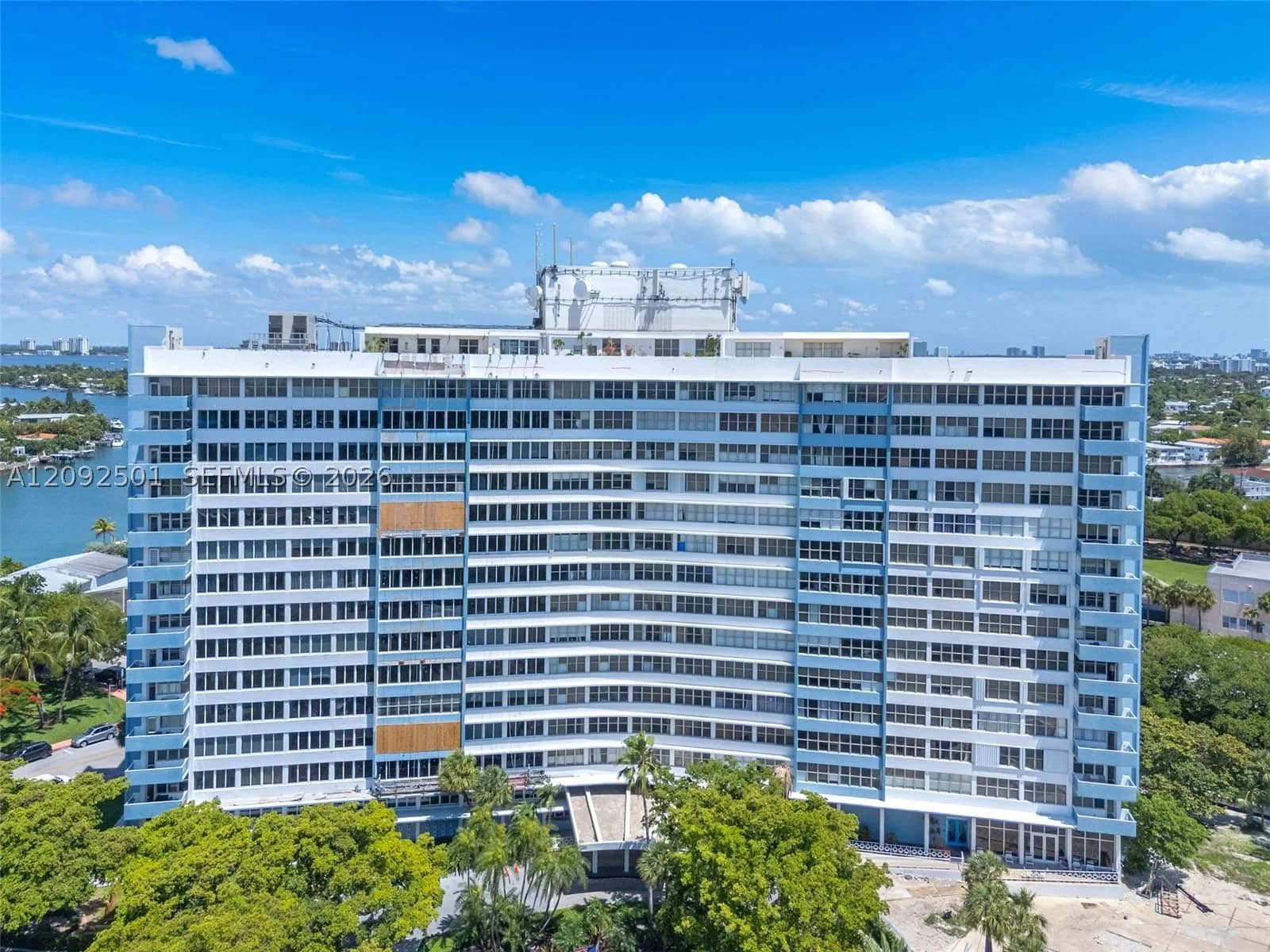 2-bedroom Condo — 7441 Wayne Ave #4G, Miami Beach, FL 33141