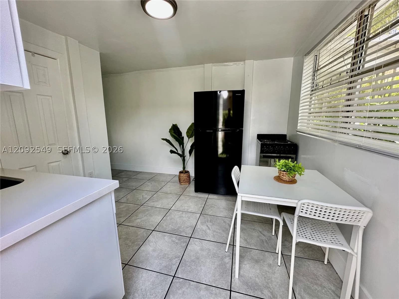 Apartment — 5010 2nd Ave #5, Miami, FL 33127