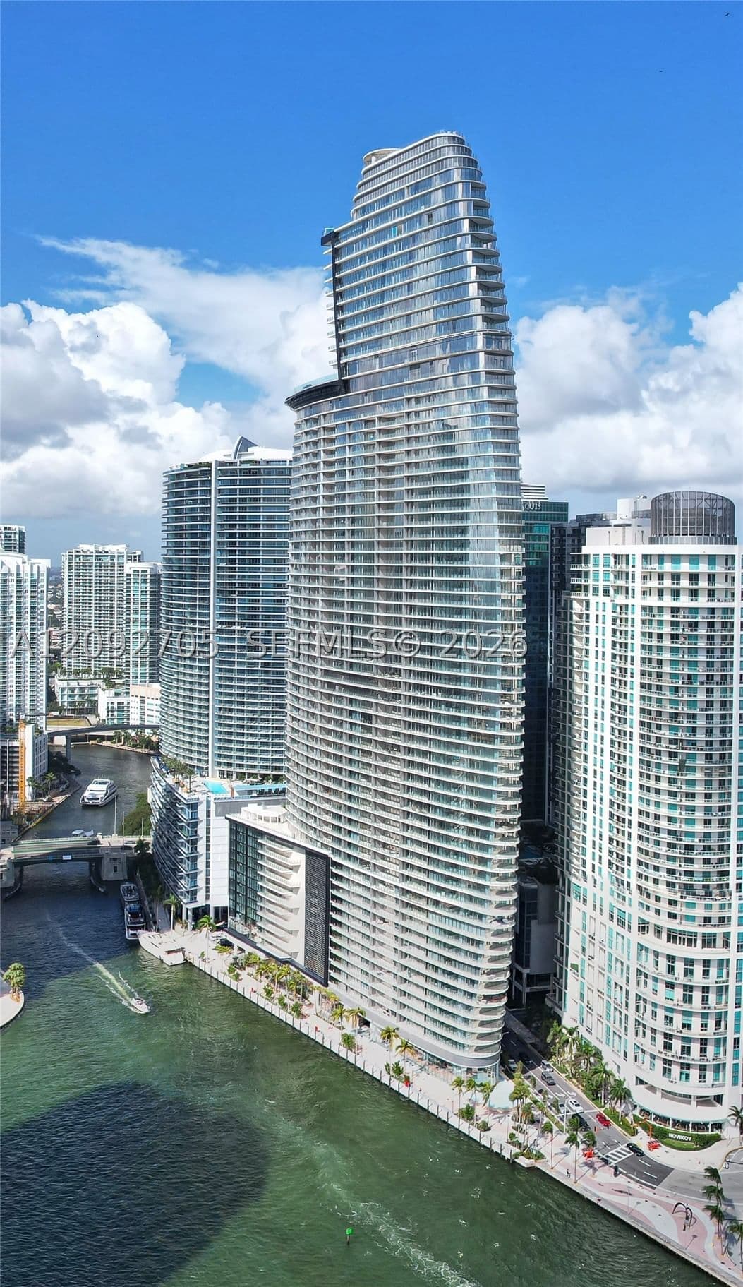2-bedroom Condo — 300 Biscayne Blvd Way #2809, Miami, FL 33131