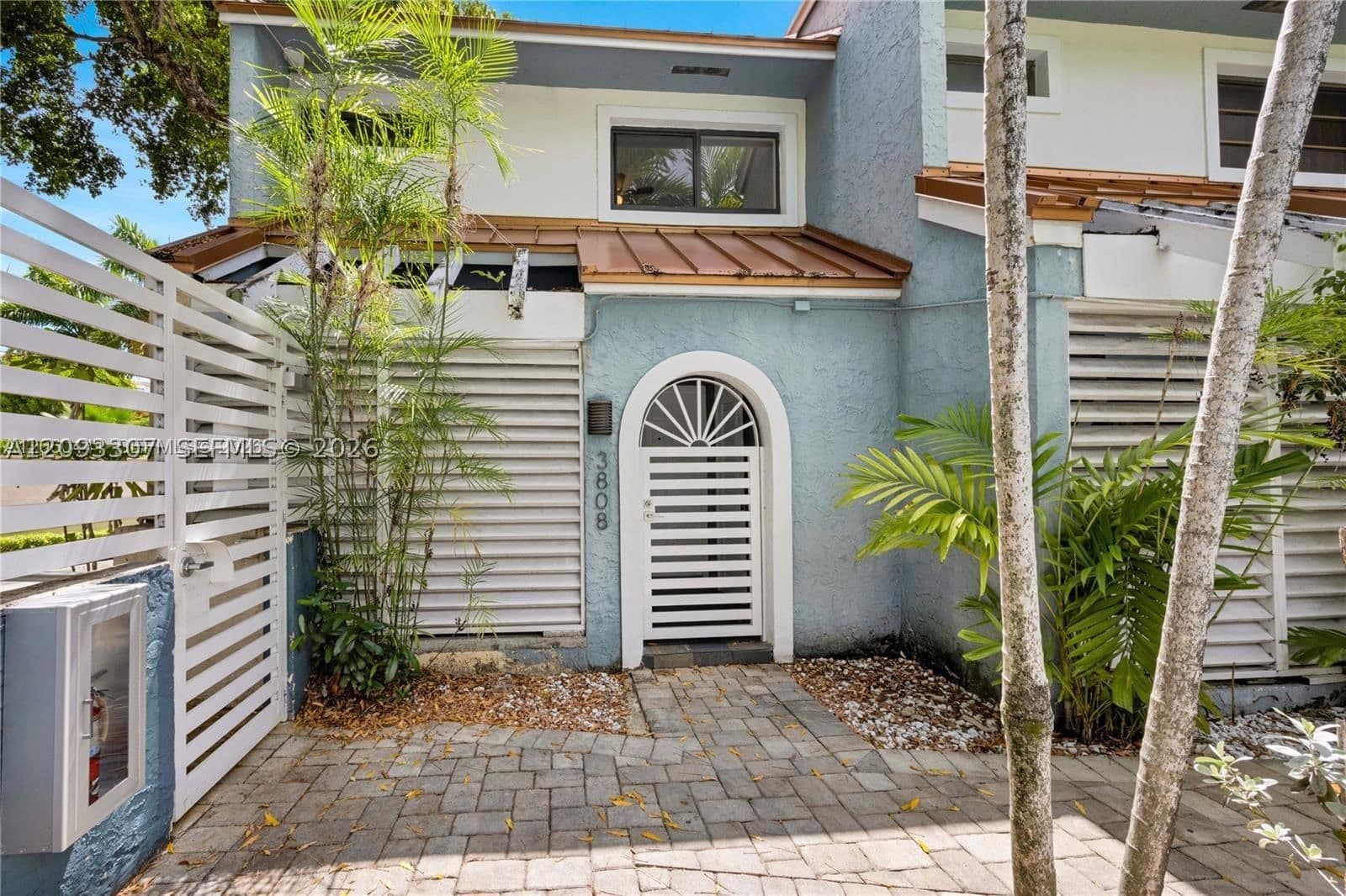 2-bedroom Townhouse — 3808 6th Ave #1, Miami, FL 33137