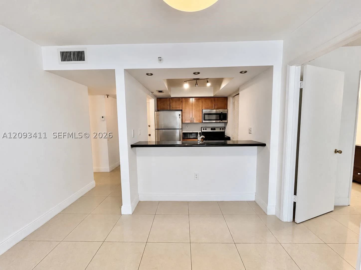 2-bedroom Condo — 850 Miami Ave #W-2002, Miami, FL 33136