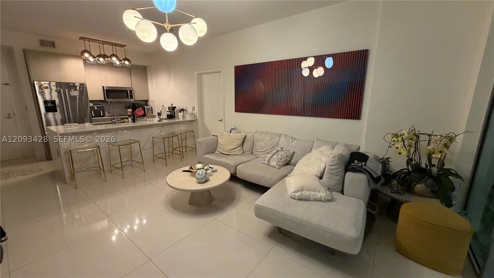 2-bedroom Condo — 79 12th St #1703-S, Miami, FL 33130