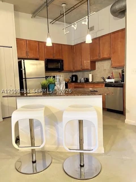 Cite Condo, Edgewater