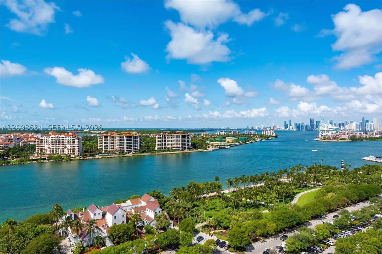 1-bedroom Condo — 100 Pointe Dr #1802, Miami Beach, FL 33139