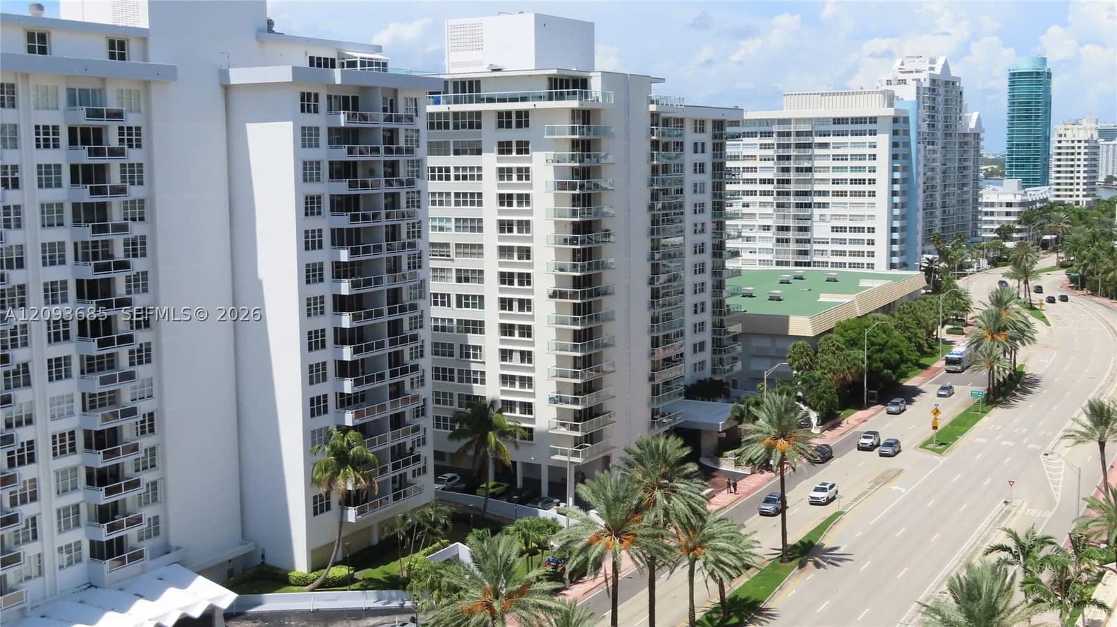 1-bedroom Condo — 5750 Collins Ave #11K, Miami Beach, FL 33140