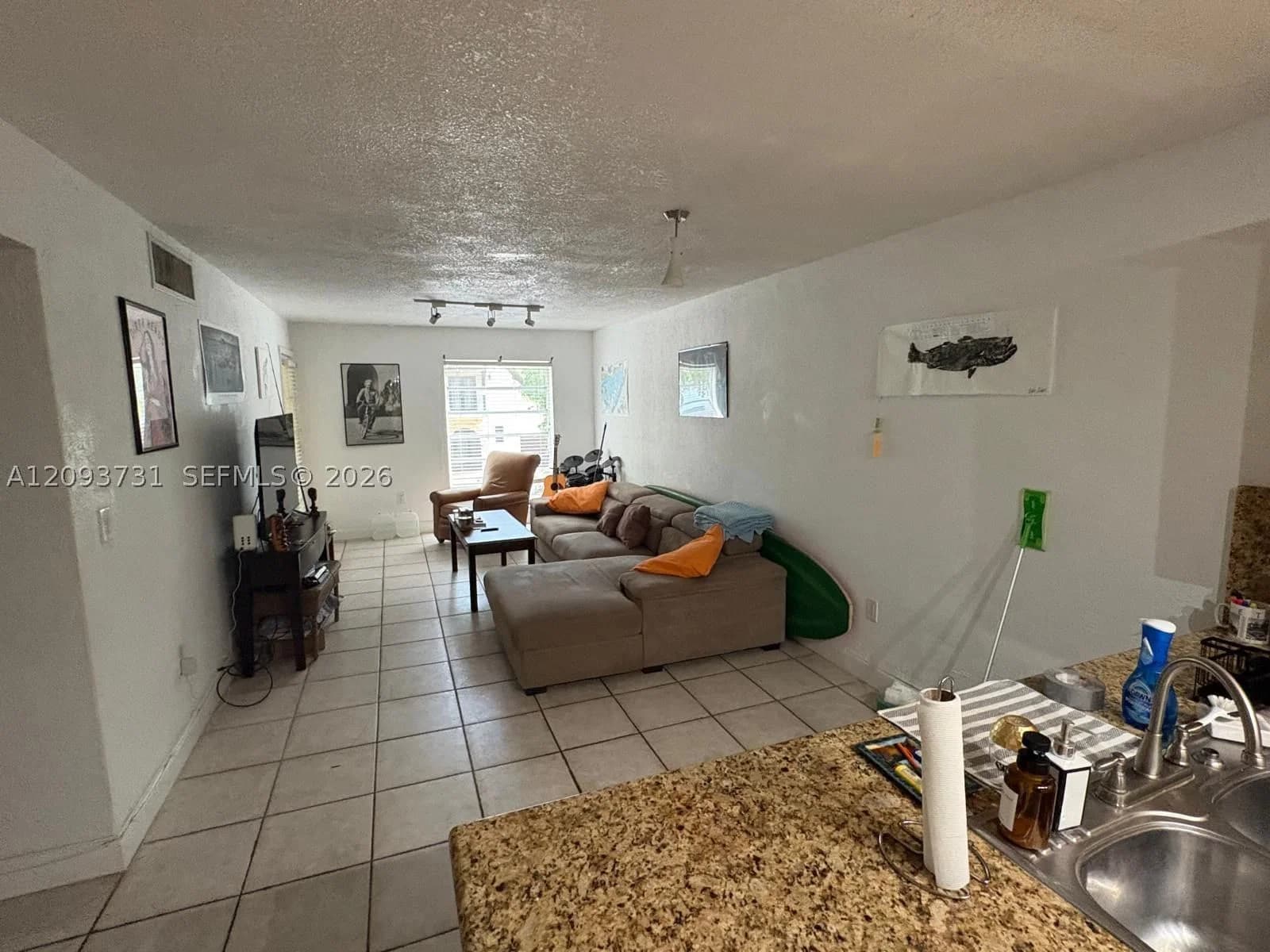 2-bedroom Condo — 1650 Le Jeune Rd #104, Coral Gables, FL 33134