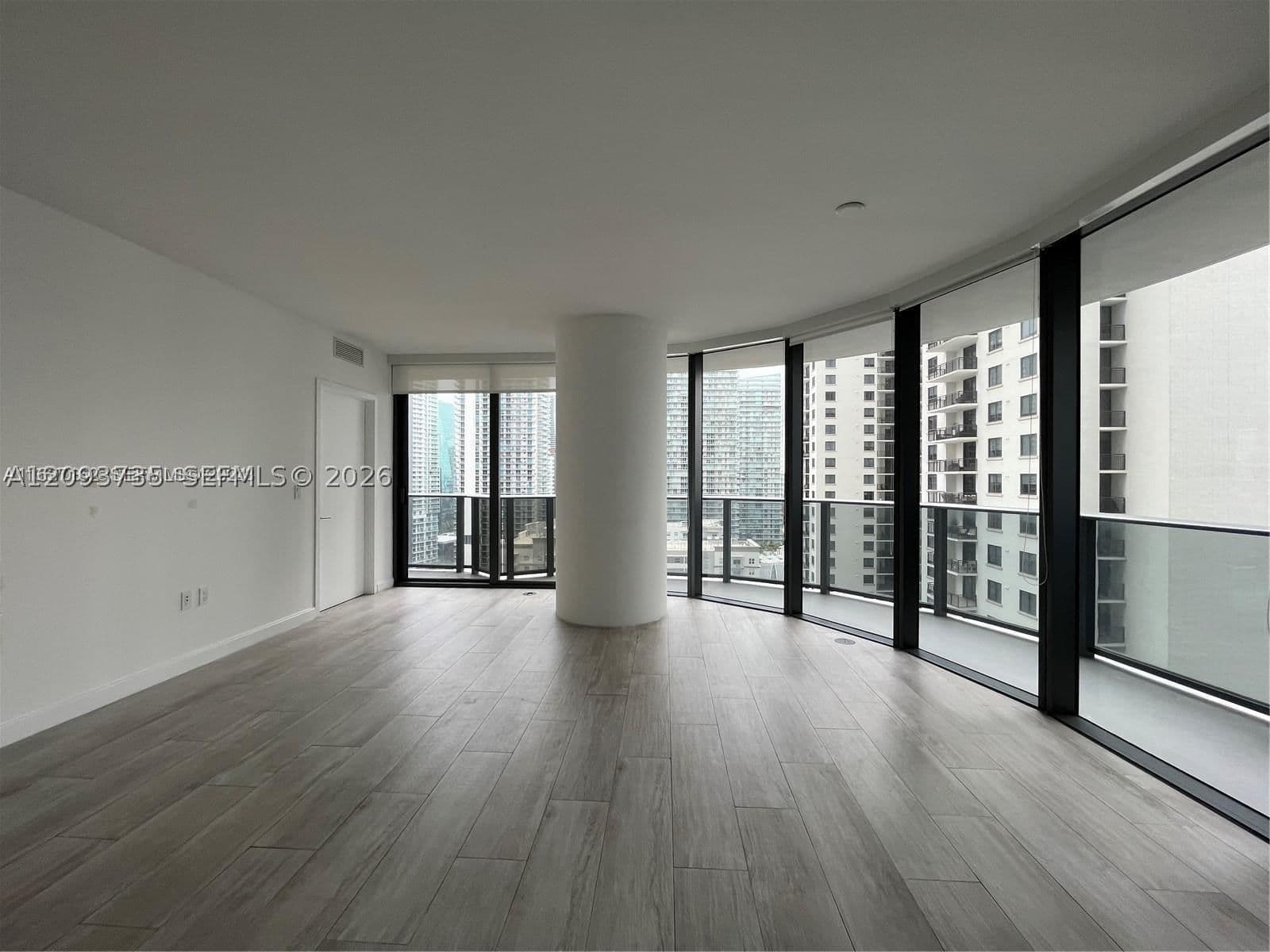 2+1 Condo — 55 9th St #1906, Miami, FL 33130