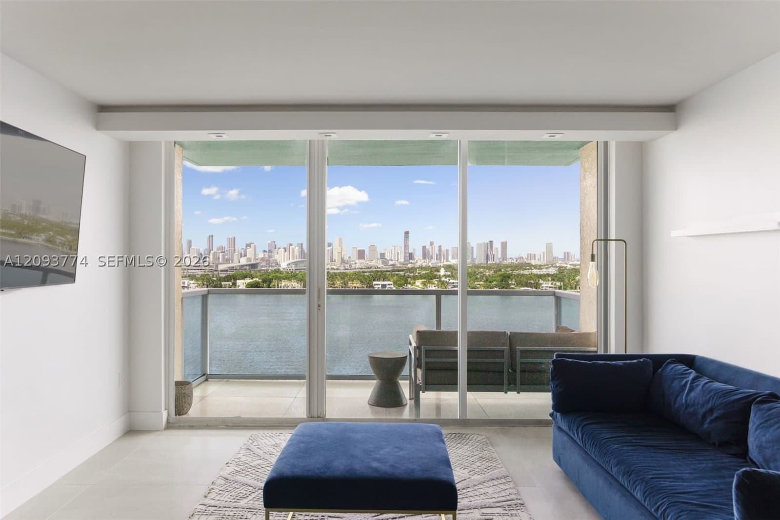 2+1 Condo — 650 West Ave #1503, Miami Beach, FL 33139