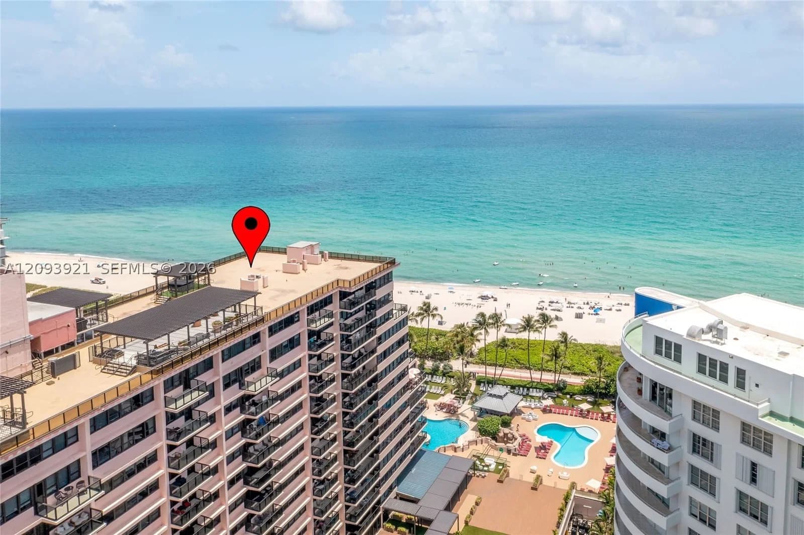 2-bedroom Condo — 5225 Collins Ave #1114, Miami Beach, FL 33140