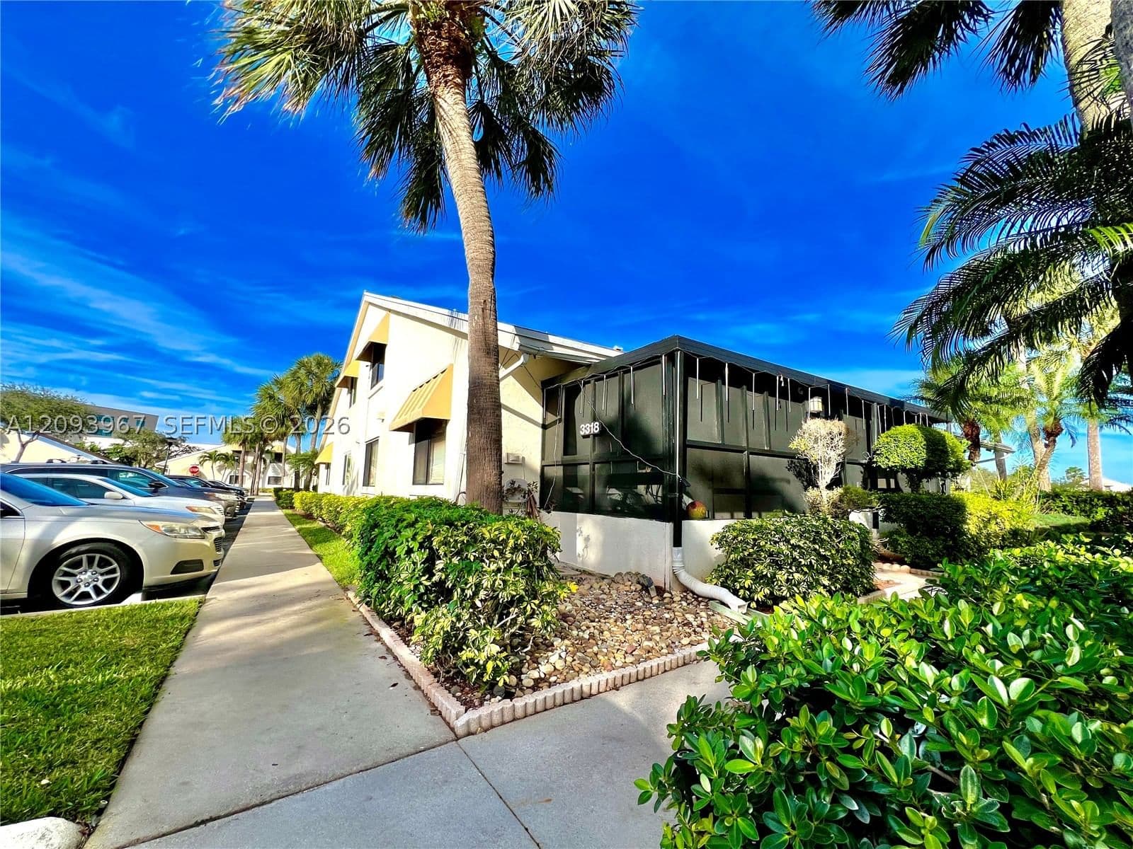 3+1 Townhouse — 3318 103rd Ave, Sunrise, FL 33351