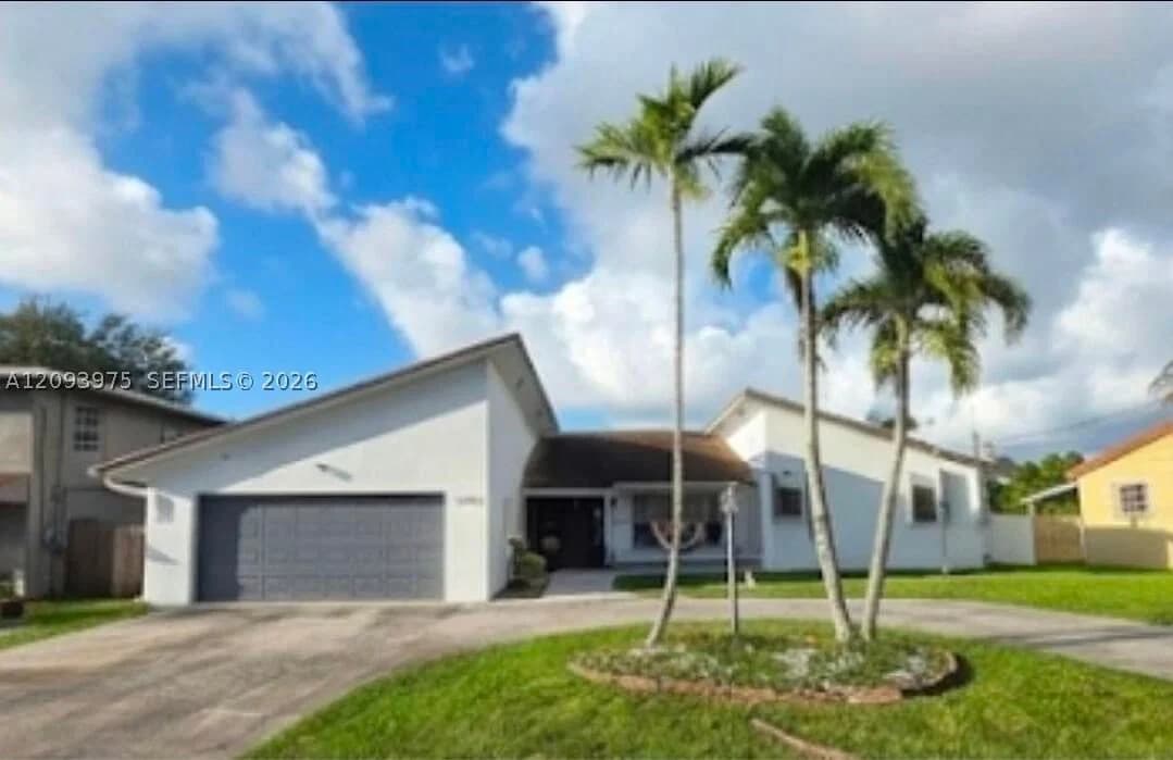 5-bedroom Single-Family Home — 3950 4th St, Coral Gables, FL 33134