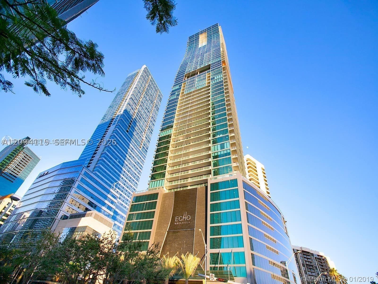 1+1 Condo — 1451 Brickell Ave #1002, Miami, FL 33131