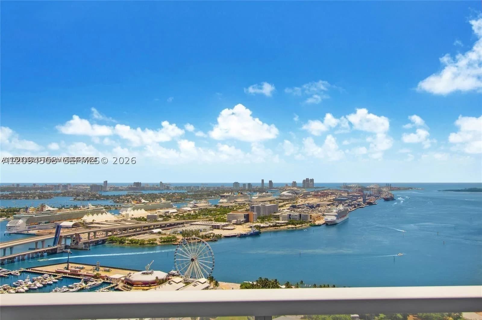Condo — 253 2nd St #3307, Miami, FL 33132