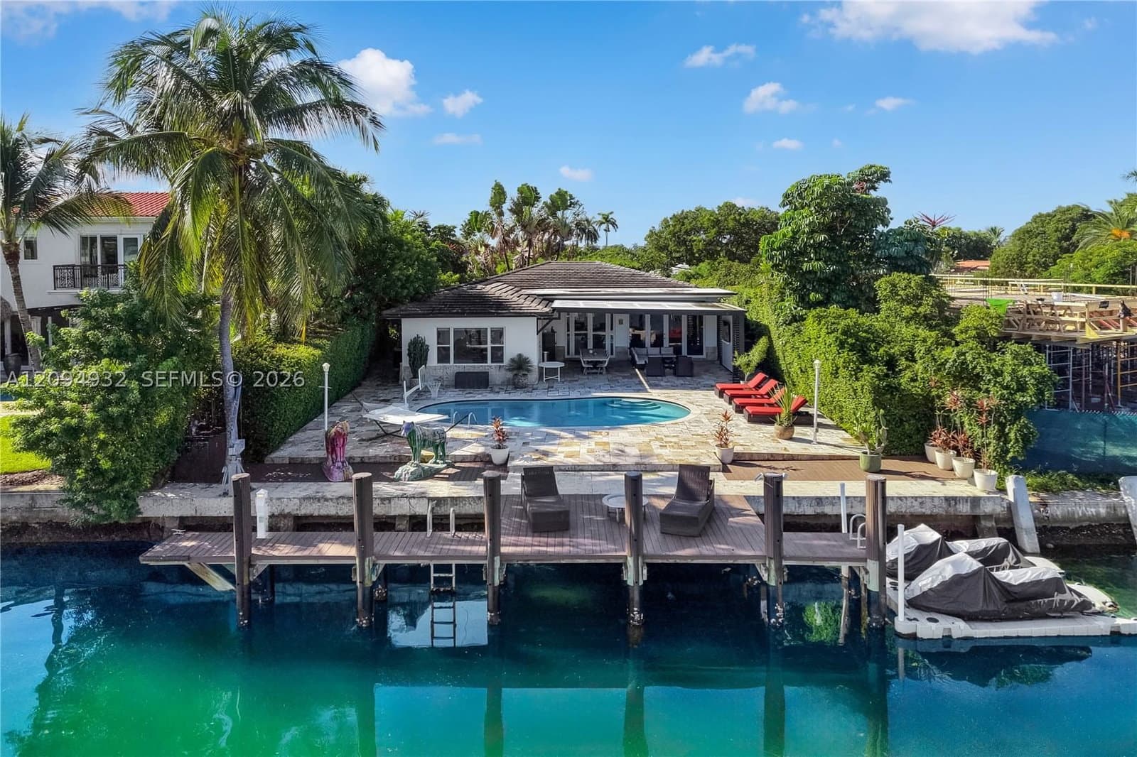3+1 Müstakil ev — 435 Shore Dr, Miami Beach, FL 33141