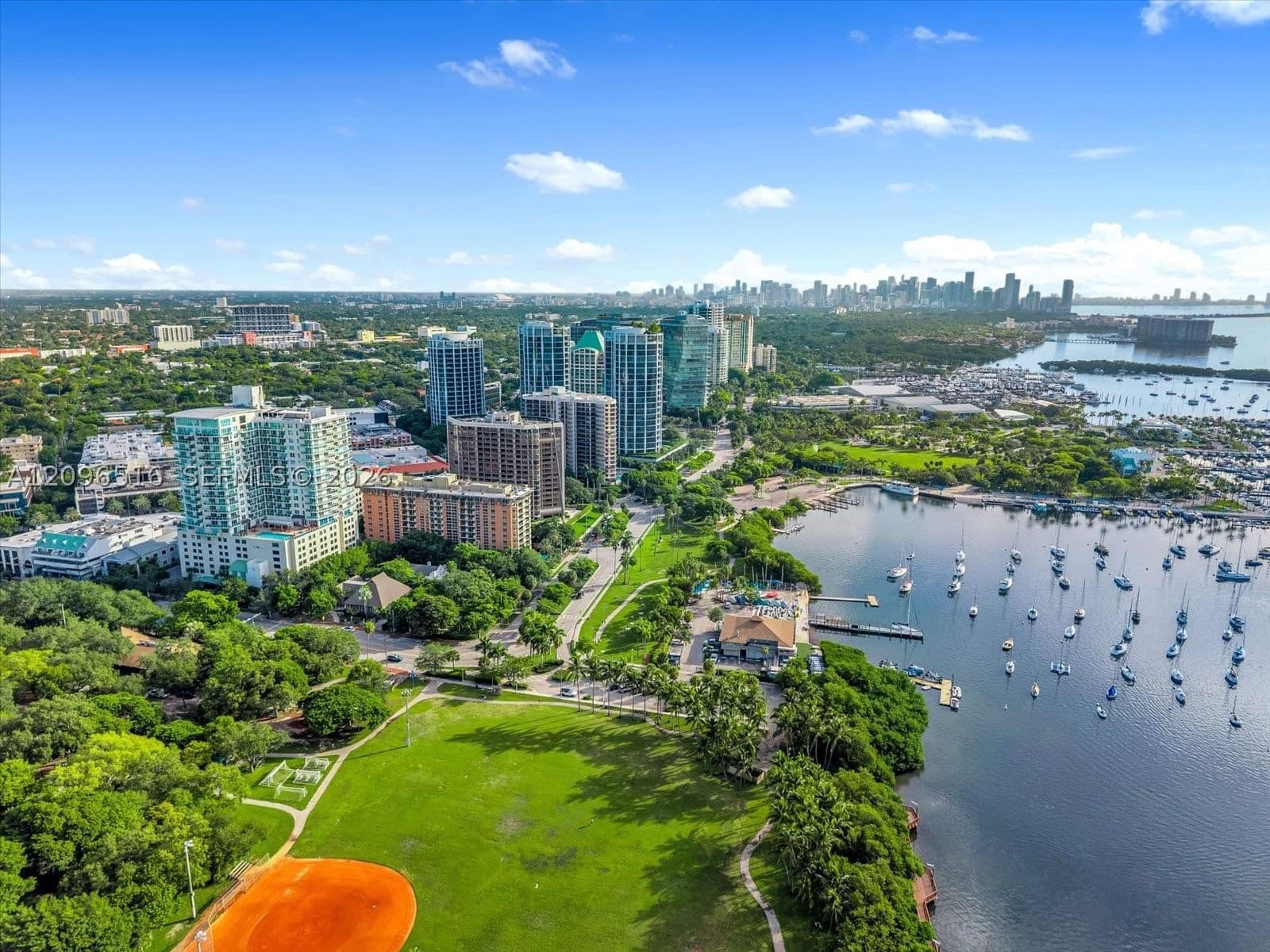 1+1 Condo — 2951 Bayshore Dr #307, Miami, FL 33133