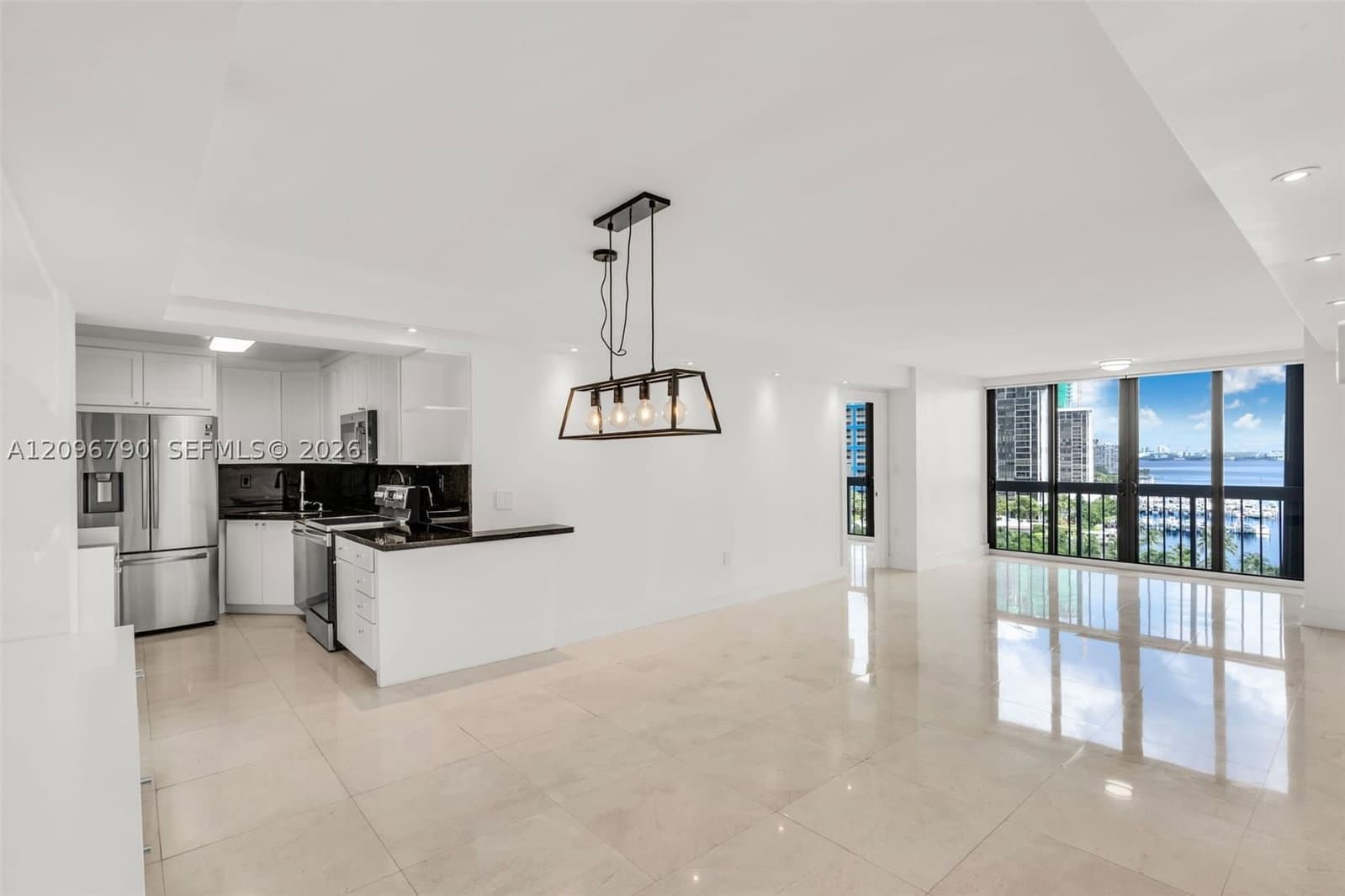 2+1 Condo — 2333 Brickell Ave #1007, Miami, FL 33129