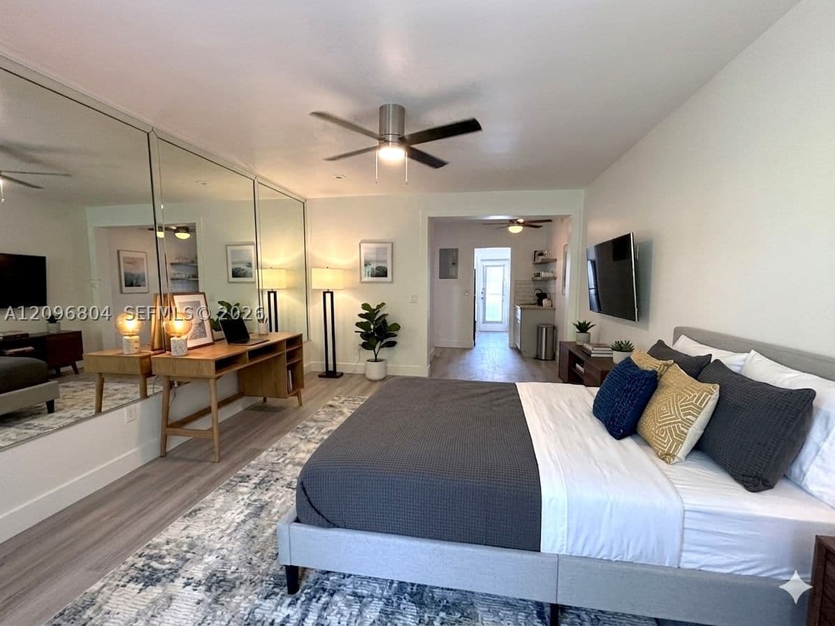 Kooperatif — 1060 Pennsylvania Ave #4, Miami Beach, FL 33139