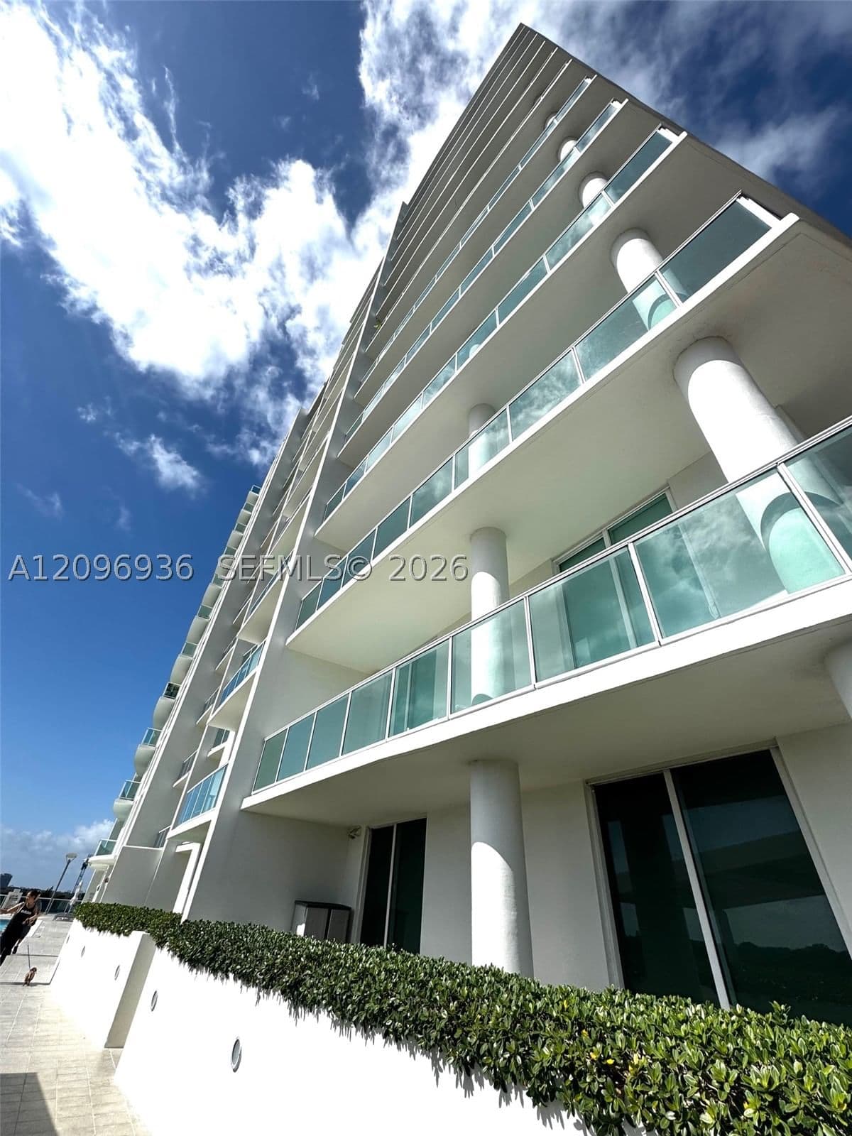 1+1 Condo — 2525 3rd Ave #903, Miami, FL 33129