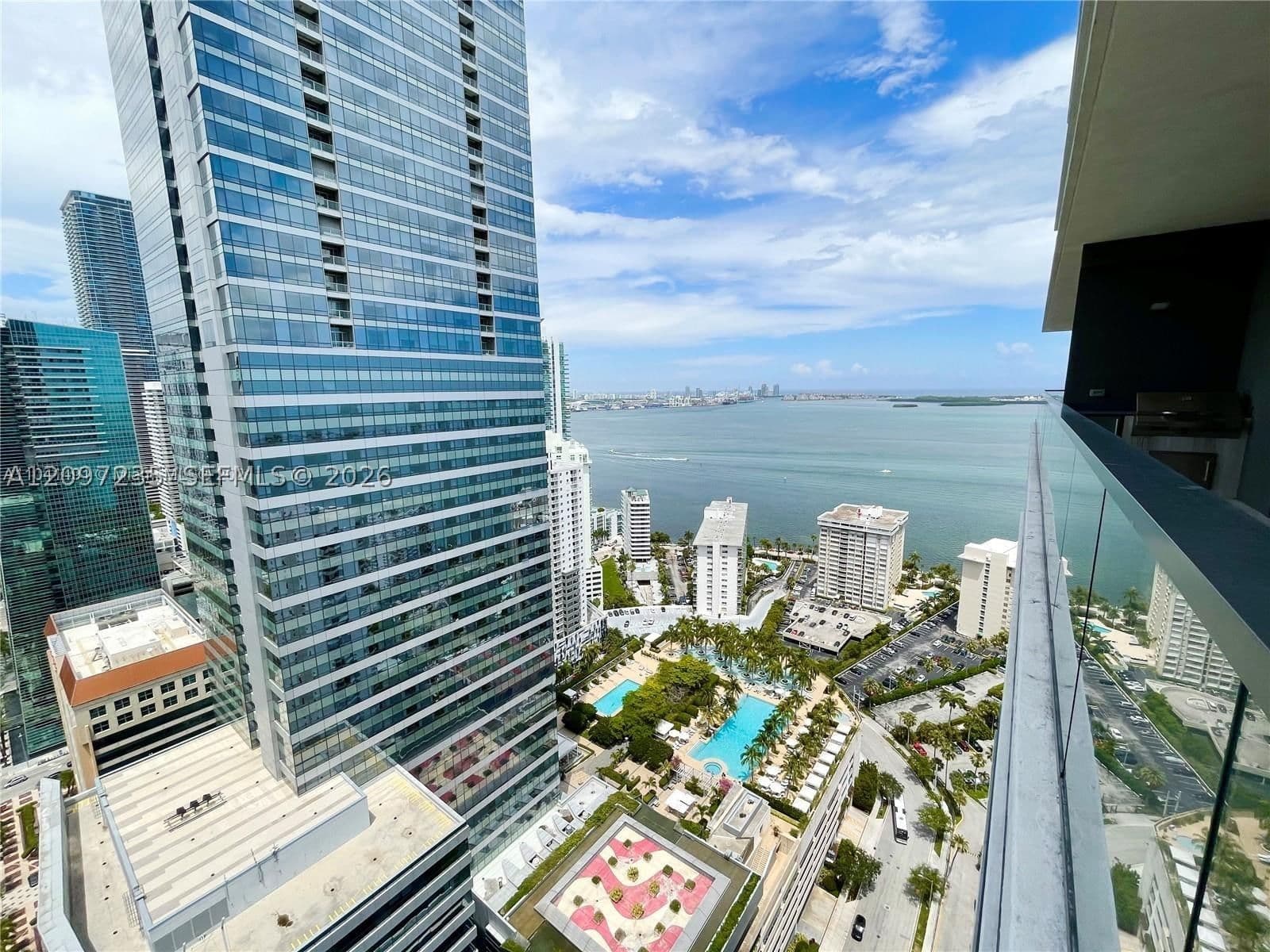 2+1 Condo — 1451 Brickell Ave #4204, Miami, FL 33131