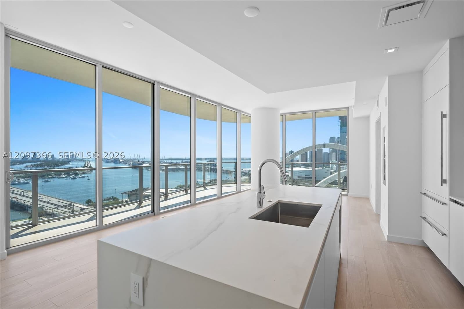 3+1 Condo — 1400 Biscayne Blvd #2601, Miami, FL 33132