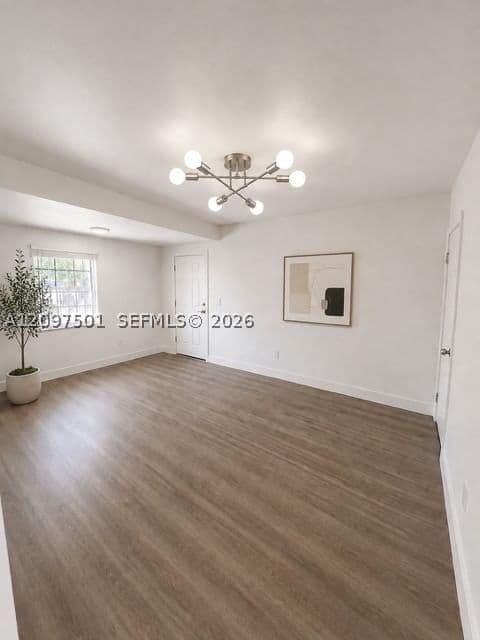 2+1 Mülk — 5537 5th Ave #B, Miami, FL 33127